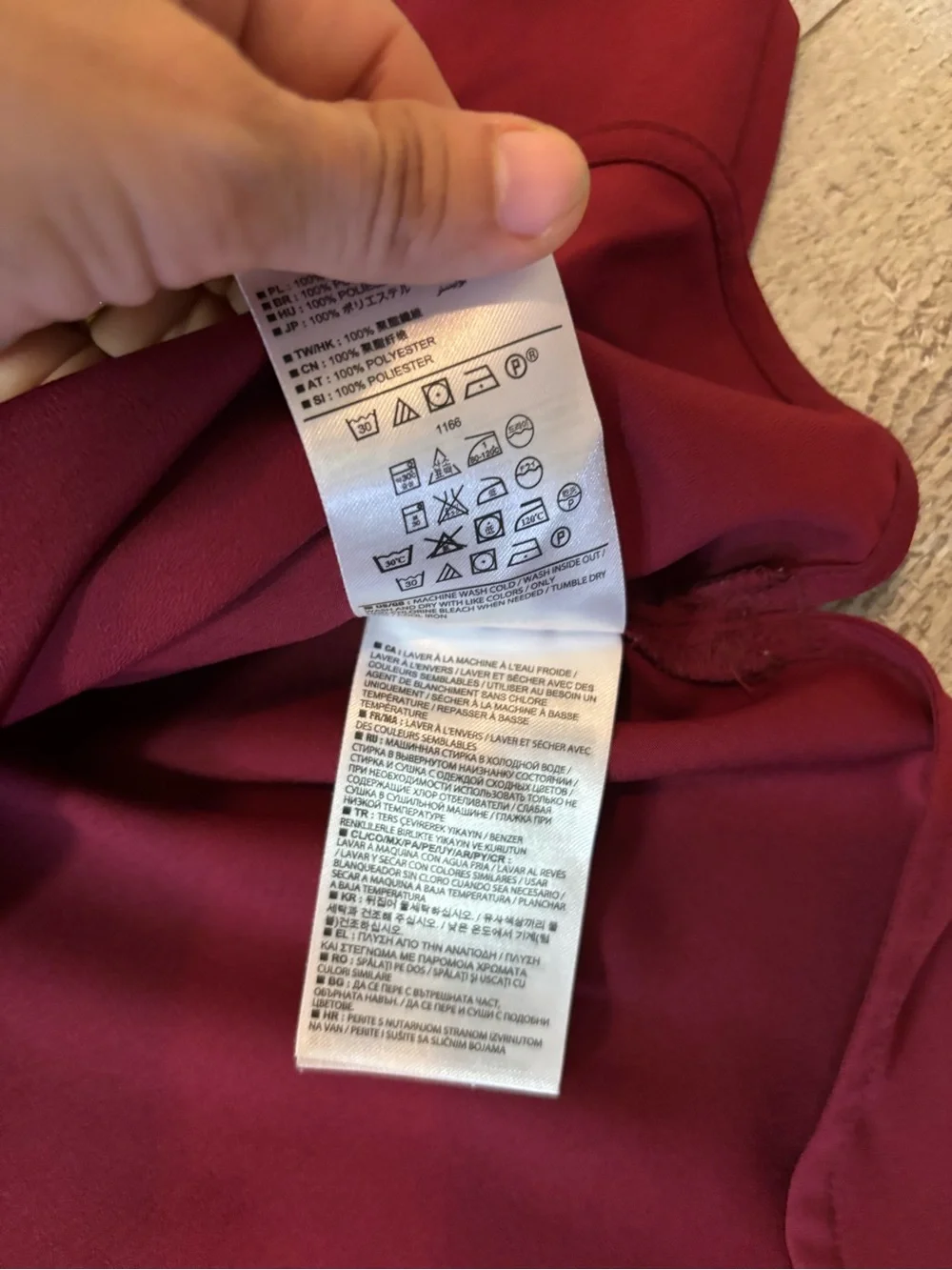 Banana Republic Women’s Burgundy Long Sleeve Tunic Blouse – Size L
